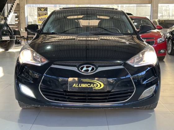 HYUNDAI VELOSTER 1.6 16V GASOLINA 3P AUTOMÁTICO HYUNDAI VELOSTER 1.6 16V GASOLINA 3P AUTOMÁTICO